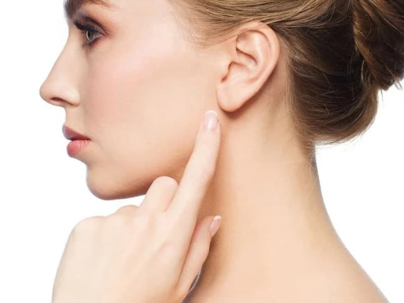 تجميل الأذن